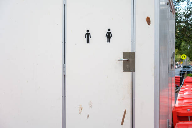 Best Portable restroom solutions  in Ellington, MO